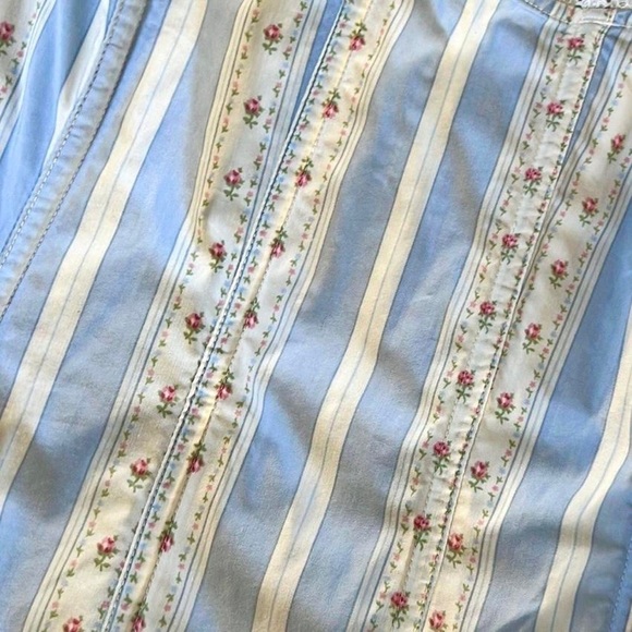 Moda International Corset Top - Picture 6 of 7